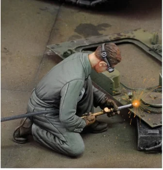 1/35 Смола Фигурка модел комплекти на Втората световна война заварчик в разглобено и неокрашенном формата на